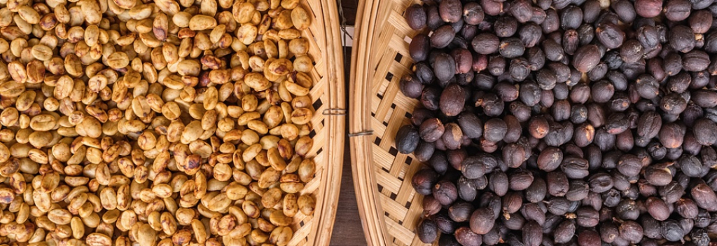 Процесс обработки кофейных ягод