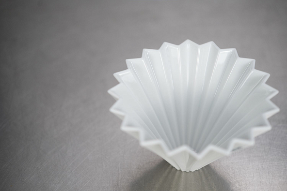 Воронка керамическая ORIGAMI размер М, цвет белый