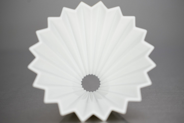 Воронка керамическая ORIGAMI размер М, цвет белый